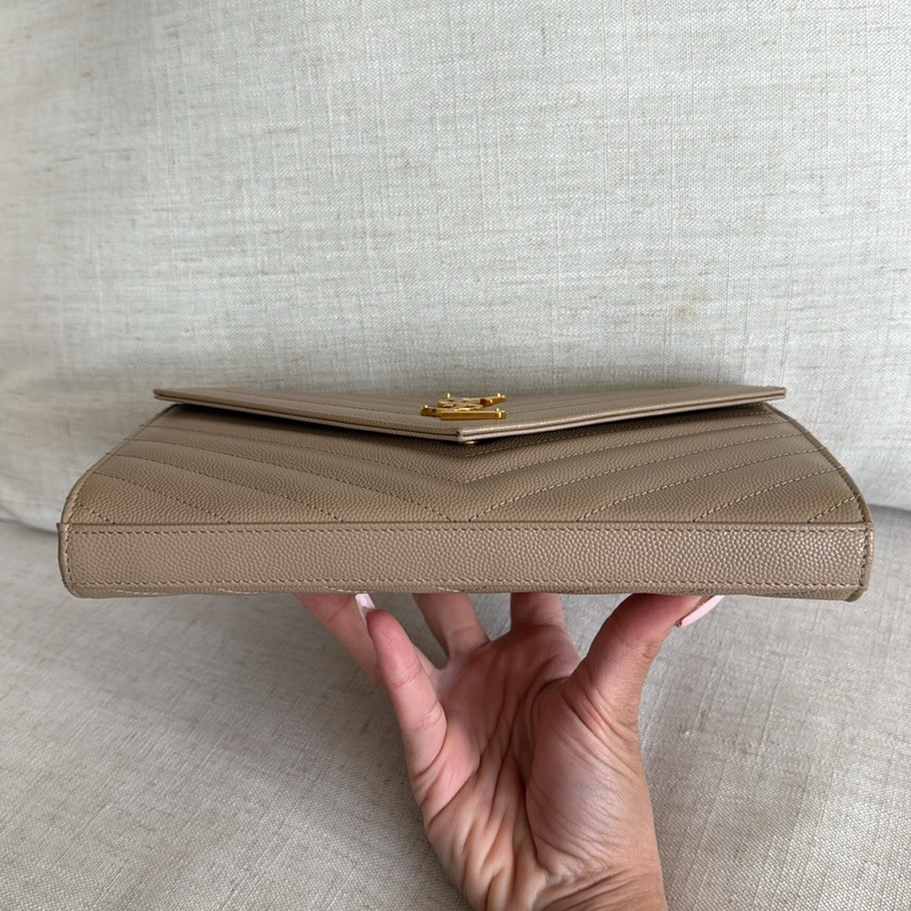 Saint Laurent Beige Quilted Leather Chain Wallet with Gold Hardware - Picture 6 of 15